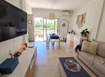 Departamento · 45m² · 2 Ambientes · Departamento en Alquiler Paquete Completo con Terraza Propia