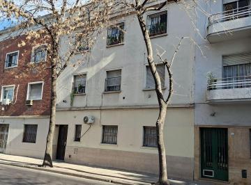 Departamento de 5 ambientes, Almagro · Departamento de 60 m² con 3 Dorm. " a Refaccionar " en Venta en Balvanera