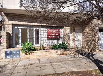 PH de 5 ambientes, San Fernando · Muy Amplio PH de 4 Dorm., Jardin y Cochera en Venta en Virreyes