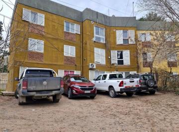 Departamento · 92m² · 5 Ambientes · Venta | Dpto 4 Hab en Rep. de Italia 1704 | Neuquen