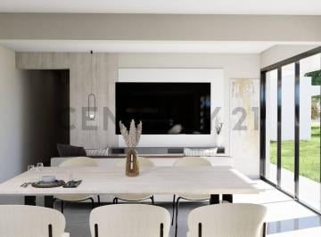 Casa · 120m² · 4 Ambientes · 2 Cocheras · Casa en Construccion en Venta Barrio Sol Andino III Guaymallen