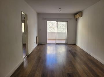 Departamento · 61m² · 3 Ambientes · Venta - 3 Amb Balcón Terraza y Baulera - Apto Profesional