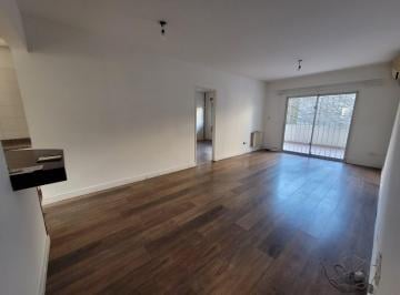 Departamento · 61m² · 3 Ambientes · Venta - 3 Amb Balcón Terraza y Baulera - Apto Profesional