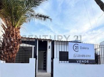 PH · 70m² · 4 Ambientes · PH de 2 Dorm. en Venta Tolosa