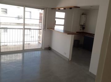 Departamento de 3 ambientes, San Telmo · 3 Ambientes Reciclado a Nuevo | Cocina Integrada con Isla | 8.º Piso Al Frente |