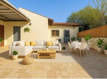 Casa · 135m² · 5 Ambientes · 1 Cochera · Casa en Venta en Villa Urquiza 5 Ambientes con Terraza y Cochera - Permuta