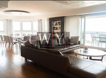 Departamento · 280m² · 5 Ambientes · 2 Cocheras · Chateau Libertador - Departamento de Cuatro Dorm. Esquinero