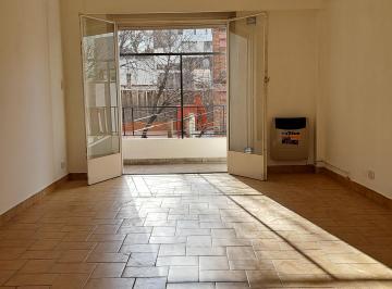 Departamento de 3 ambientes, Villa Crespo · Venta 3 Ambientes con Balcón Al Frente/ 88 M².apto Crédito. Cercania Subte B Metrobus