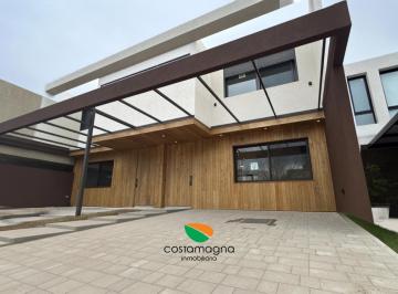 Casa · 208m² · 7 Ambientes · 2 Cocheras · Dúplex Premium 3 Dorm. - Greenville 2