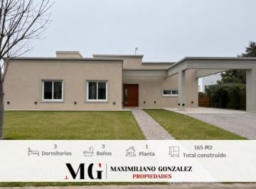 Casa · 155m² · 5 Ambientes · 2 Cocheras · Casa Venta - Santa Inés