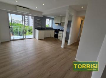 Departamento · 46m² · 3 Ambientes · Venta 3amb Balcon 52 m² Reciclado - La Rioja 1200 S. Cristobal