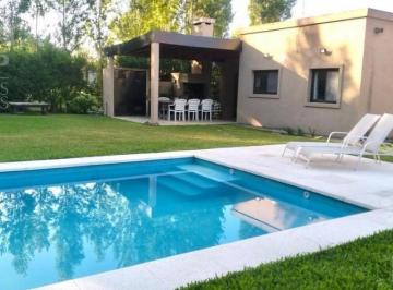 Casa · 150m² · 4 Ambientes · 1 Cochera · Casa en San Marco