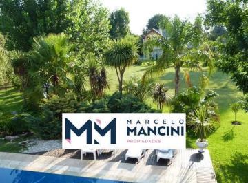 Casa · 400m² · 5 Ambientes · 6 Cocheras · Canning Casa en Saint Thomas Sur