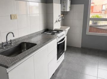 Departamento · 43m² · 2 Ambientes · 1 Cochera · Departamento en Venta en Barracas, Capital Federal, Buenos Aires
