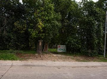 Terreno · 300m² · Lotes Longchamps Av Republica Argentina