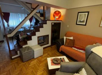 Departamento · 3 Ambientes · 1 Cochera · Duplex de Tres Ambientes con Balcón Aterrazado, Lavadero y Cochera en Venta