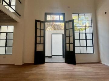 PH de 2 ambientes, San Telmo · Dña. Alquila PH de 2 Amb Tipo Loft a Estrenar - 64 m² con Patio y Parrilla