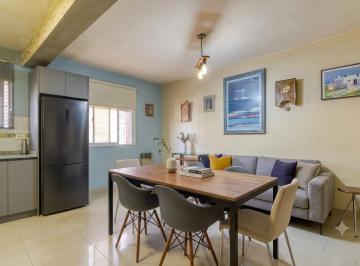 Casa · 204m² · 8 Ambientes · Casona Antigua 8 Amb. en Villa Urquiza - Terraza - Terreno Ideal Phs - Excelente Zona