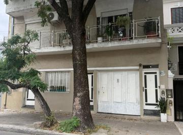 Casa · 295m² · 8 Ambientes · 1 Cochera · Venta Casa 6 Ambientes en Parque Cha