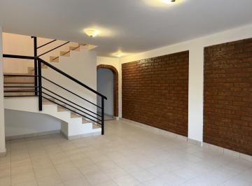 Casa · 90m² · 4 Ambientes · 1 Cochera · Duplex en
