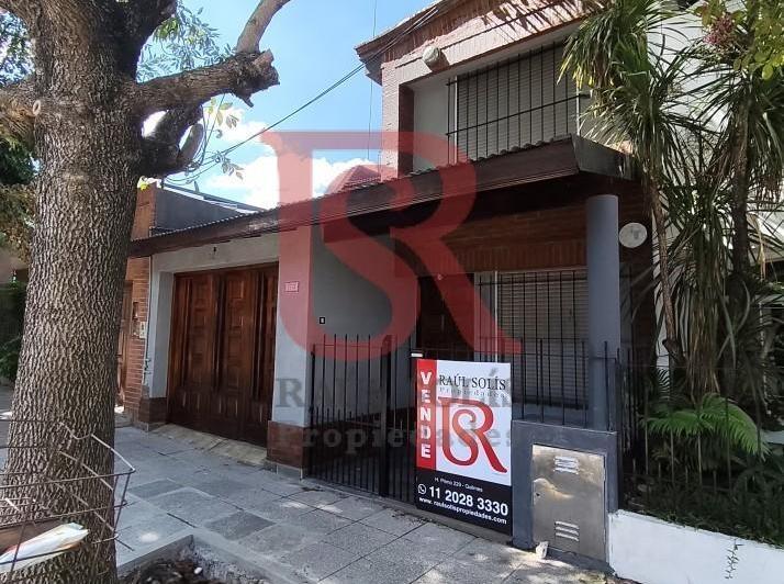 Casa · 80m² · 4 Ambientes · 1 Cochera