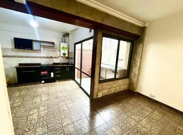 PH de 3 ambientes, Avellaneda · PH 3 Ambientes con Patio