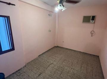 Casa de 5 ambientes, Rosario · 3 Dorm.! Patio con Parrilla de Planta Baja en Zona Norte!