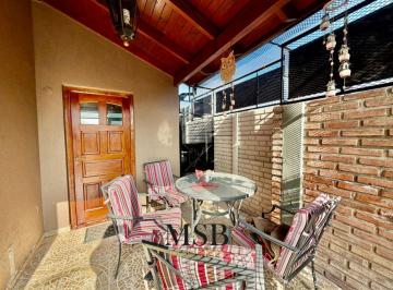 Casa · 300m² · 3 Ambientes · 1 Cochera · Casa - City Bell