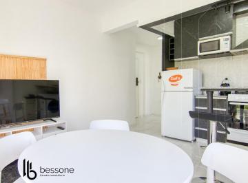 Departamento · 32m² · 2 Ambientes · Departamento 2 Ambientes Balcon Reciclado Amoblado Plaza Colon