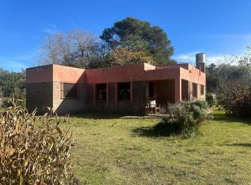 Casa · 70m² · 2 Ambientes · 5 Cocheras · Casa en Venta en El Candil San Andres de Giles Solis