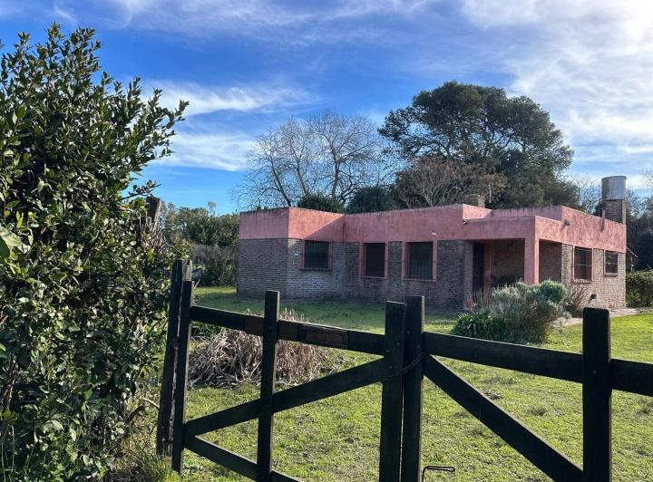 Casa · 70m² · 3 Ambientes · 5 Cocheras