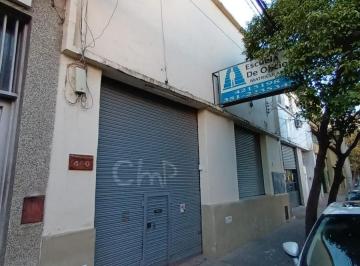 Depósito · 295m² · 3 Ambientes · Venta - Galpon con Oficina - Barrio Cofico - Excelente Ubicacion!