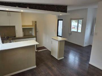 Departamento de 4 ambientes, Neuquén · Dpto. 1 Dorm. + 1 Escritorio