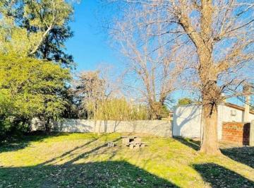 Terreno · 1000m² · Venta Terreno 20 por 50 Castelar. Permuta/financia