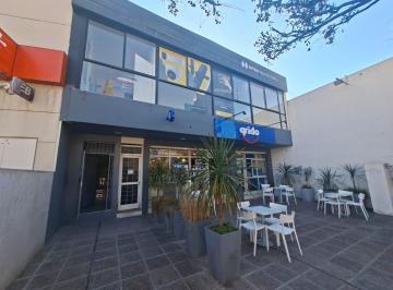 Local comercial · 100m² · Local en Alquiler