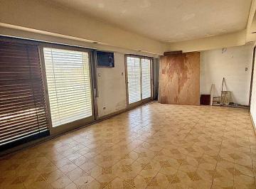Departamento de 5 ambientes, Villa Pueyrredón · Se Vende Depto a Refaccionar en Pueyrredon