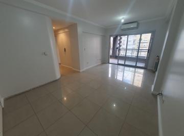 Departamento · 74m² · 3 Ambientes · 1 Cochera · Semipiso en Lanus Centro