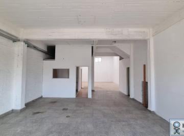 Local comercial · 110m² · 2 Ambientes · Excelente Local en Alquiler Sobre Ex Ruta 8, Umberto Illia, Tortuguitas.