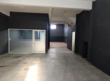 Local comercial · 110m² · 2 Ambientes · Excelente Local en Alquiler Sobre Ex Ruta 8, Umberto Illia, Tortuguitas.