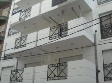 Departamento · 40m² · 2 Ambientes · 1 Cochera · Alquiler - Departamento 2 Ambientes en Victoria con Balcón y Cochera Cubierta