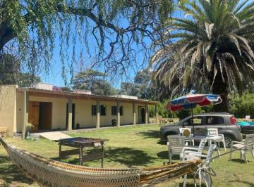 Quinta vacacional · 160m² · 4 Ambientes · 2 Cocheras · Casa Quinta en Venta en Santa Rosa, Cañuelas