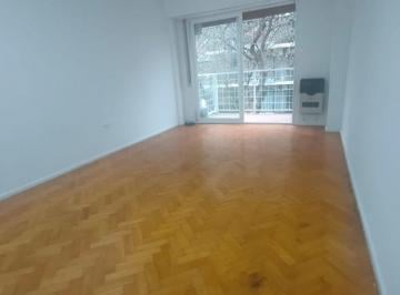 Departamento · 24m² · 1 Ambiente · Alquiler Monoambiente con Balcon, Flores