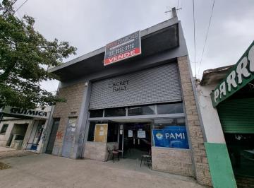 Local comercial · 300m² · Local - Gregorio de Laferrere
