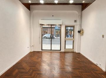 Local comercial de 1 ambiente, Monte Castro · Pleno Foco Comercial Av Jonte y Benito Juarez
