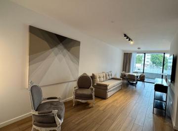 Departamento de 4 ambientes, Villa Devoto · 4 Ambientes con Balcon y Parrilla y Cochera.