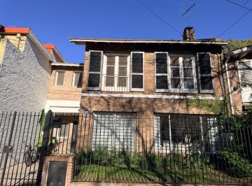 Casa de 4 ambientes, San Isidro · Lindisima Casa en Beccar con 3 Dorm., Jardin y Pileta
