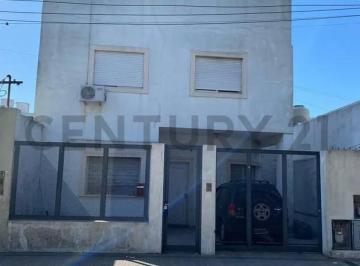 PH · 80m² · PH en Venta 2 Dormoitorios y Patio en La Plata