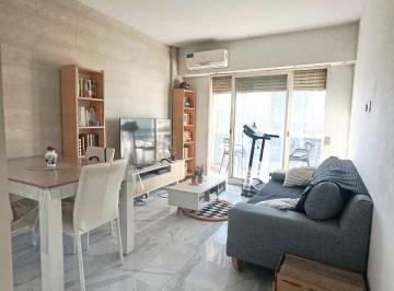 Departamento de 2 ambientes, Avellaneda · Impecable Depto 2 Ambientes con Cocina Independiente Sobre Av Mitre (Sarandi)