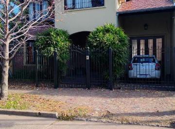 imagen1 · Imponente Chalet en Dos Plantas de 6 Ambientes - Castelar Norte