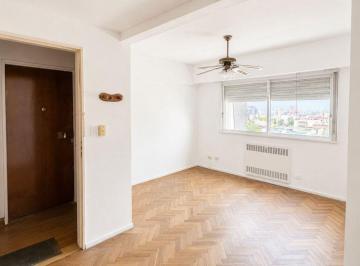 Departamento · 43m² · 3 Ambientes · Venta Dpto 3 Amb Constitucion Luminoso Subte Apto
